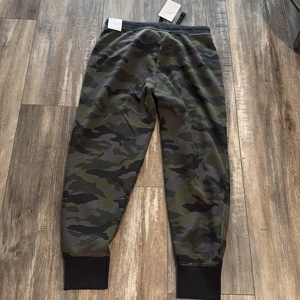 Nike Camo Dry Fit Get Fit Jogger Sweatpants small NEW - Picture 13 of 13